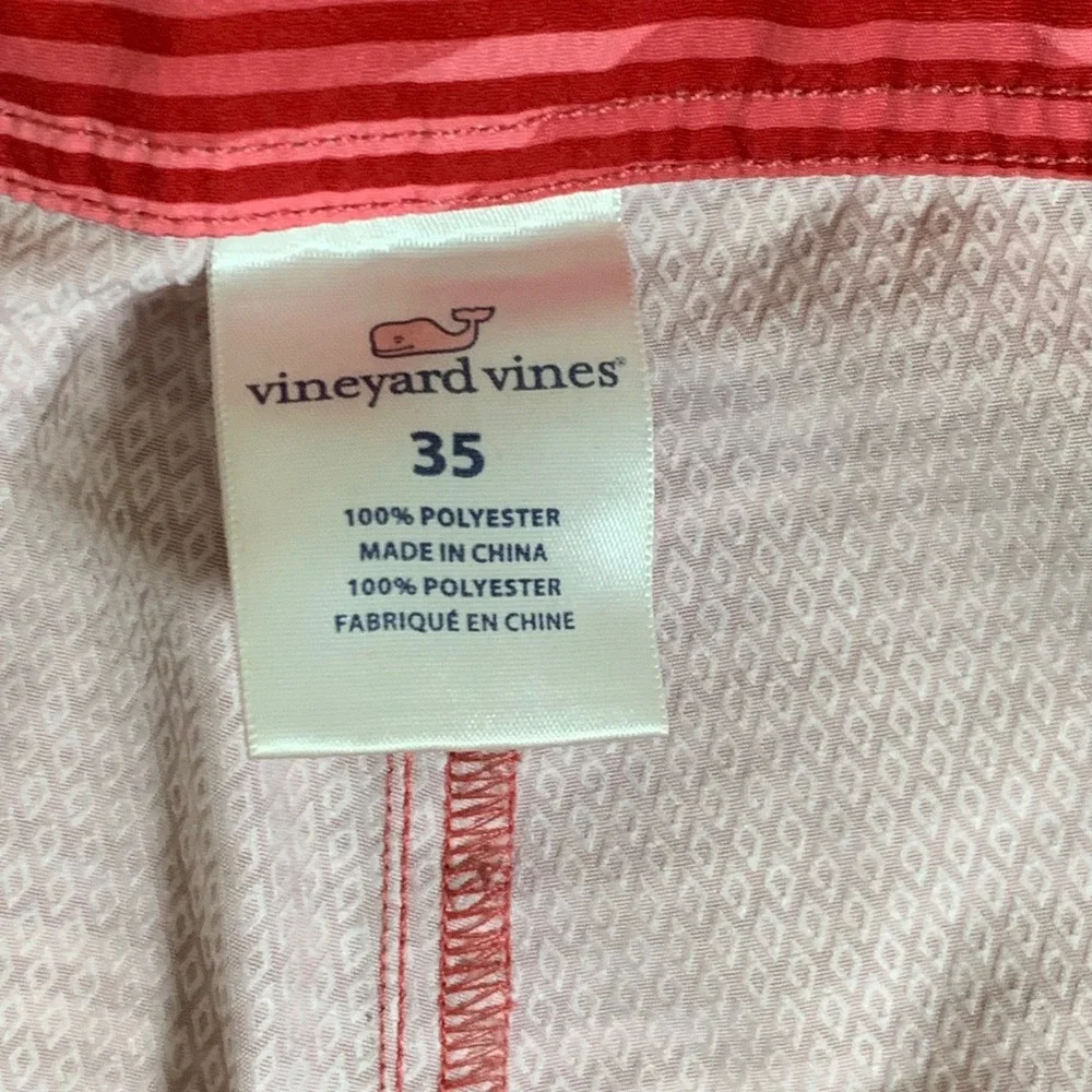Vineyard Vines Board Shorts Mens 35 Red Striped Shark Excellent Performance Swim